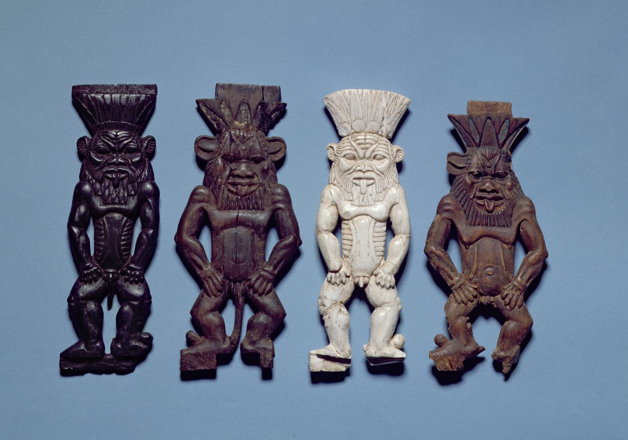 Groteskin jumaluuden Besin neljä hahmoa, Uusi kuningaskunta (puuta ja norsunluua) tekijältä Egyptian 18th Dynasty