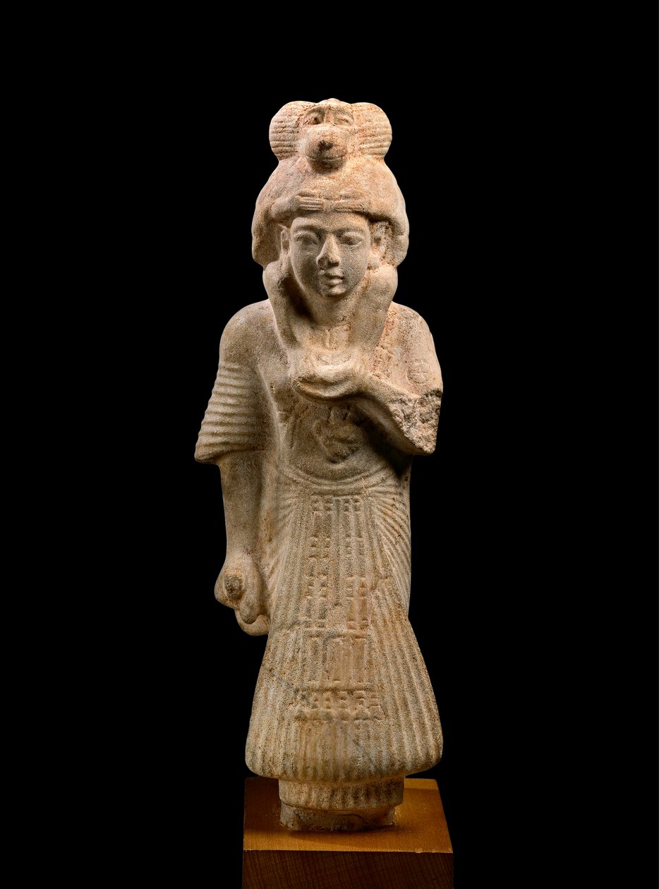 Kirjanoppinut ja Thothin pappi kantamassa paviaania, Ashmuneinin muinaisesta Hermopoliksen uudesta kuningaskunnasta, XIX-dynastia 1307-1196 eKr. kalkkikivi katso myös 107880 tekijältä Egyptian 19th Dynasty