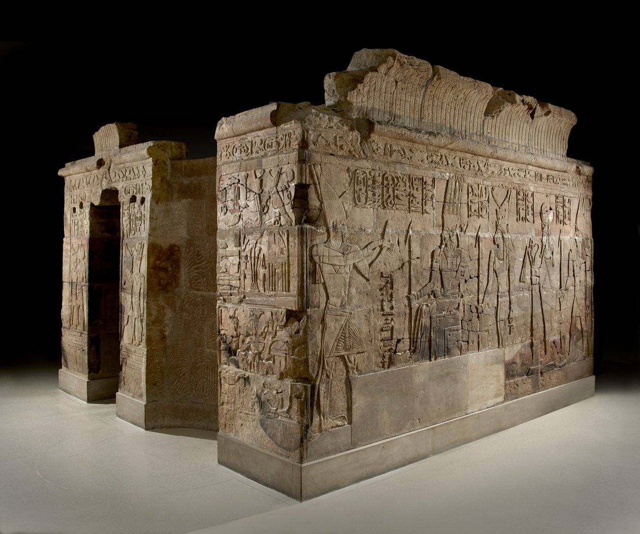 Taharqan pyhäkkö, noin 690-664 eKr. hiekkakivi tekijältä Egyptian 25th Dynasty