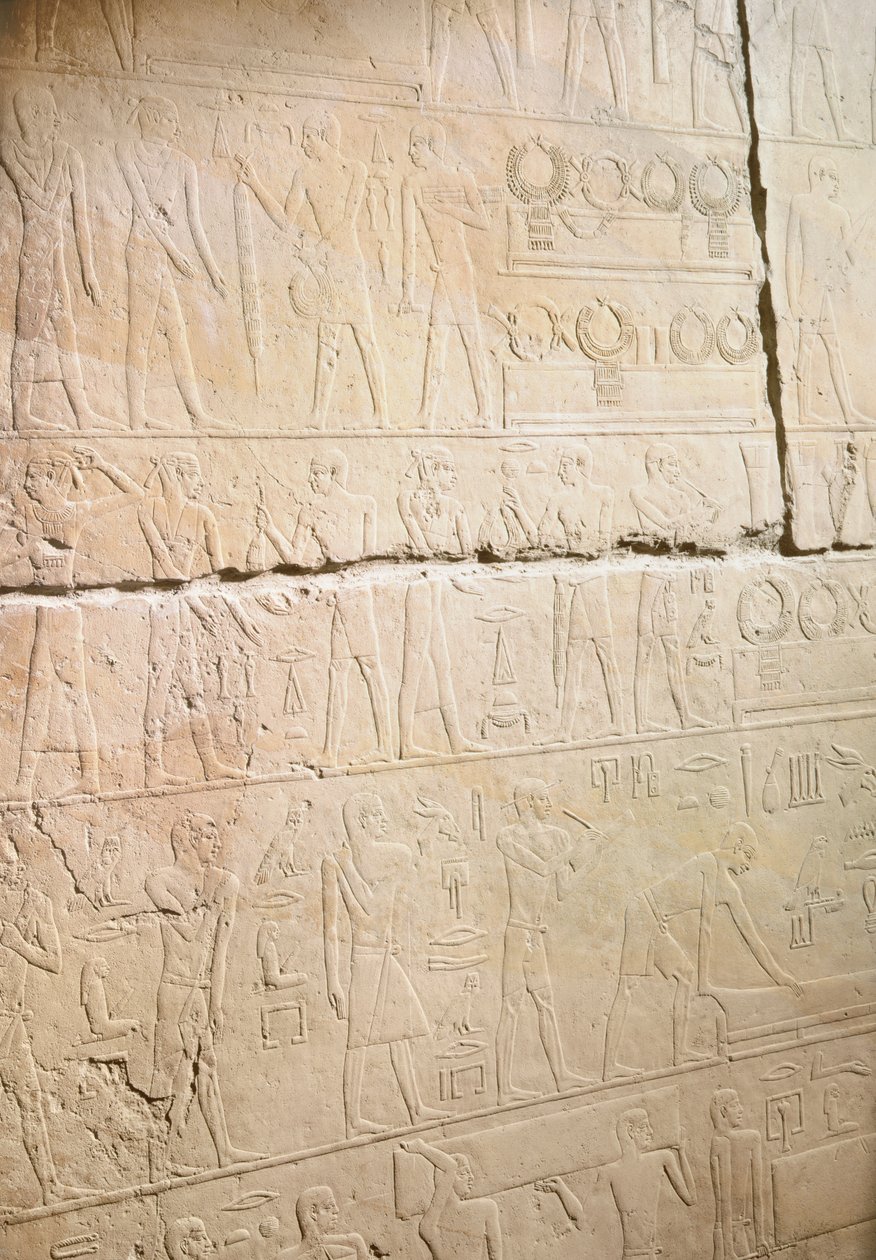 Reliefi Akhethotepin Mastabasta, joka kuvaa kaulakorujen vaihtoa, Saqqarasta, vanhasta kuningaskunnasta (maalattu kalkkikivi) tekijältä Egyptian 5th Dynasty