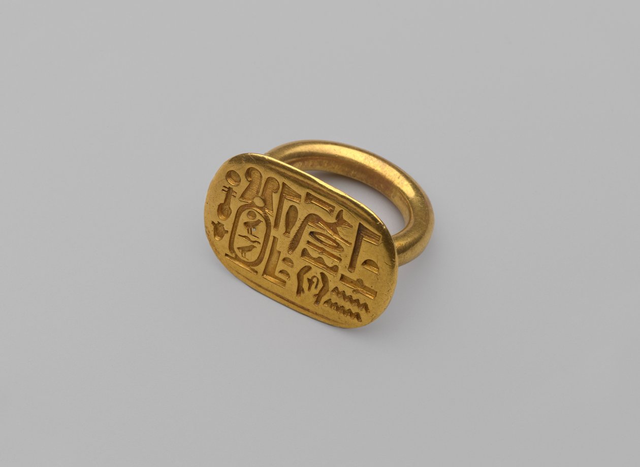 Sinettisormus, n. 664-404 eKr. (kulta) tekijältä Egyptian