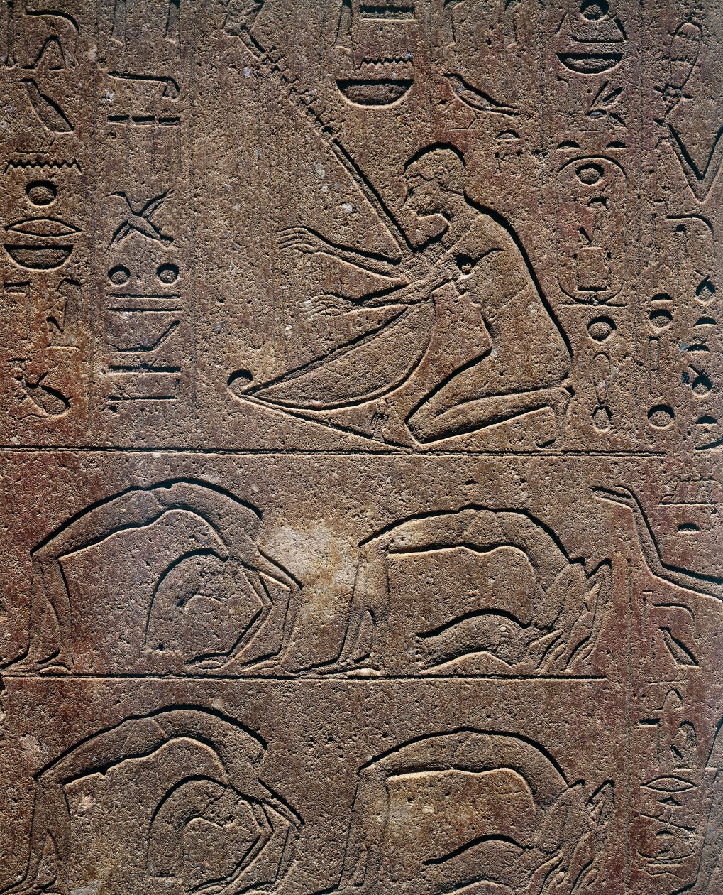 Juhlat harpunsoittajan ja akrobaattien kanssa, reliefi, Hatsepsutin punainen kappeli, rekonstruktio esillä Karnakin museossa, Egyptin sivilisaatio, Uusi valtakunta, XVIII dynastia tekijältä Egyptian 18th Dynasty