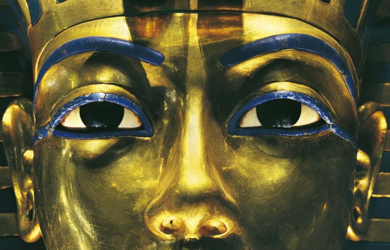 Egypti, Thebes, Luxor, Kuninkaiden laakso, Tutankhamonin hauta, Tutankhamonin aarteet, Faraon kultainen naamio tekijältä Egyptian 18th Dynasty