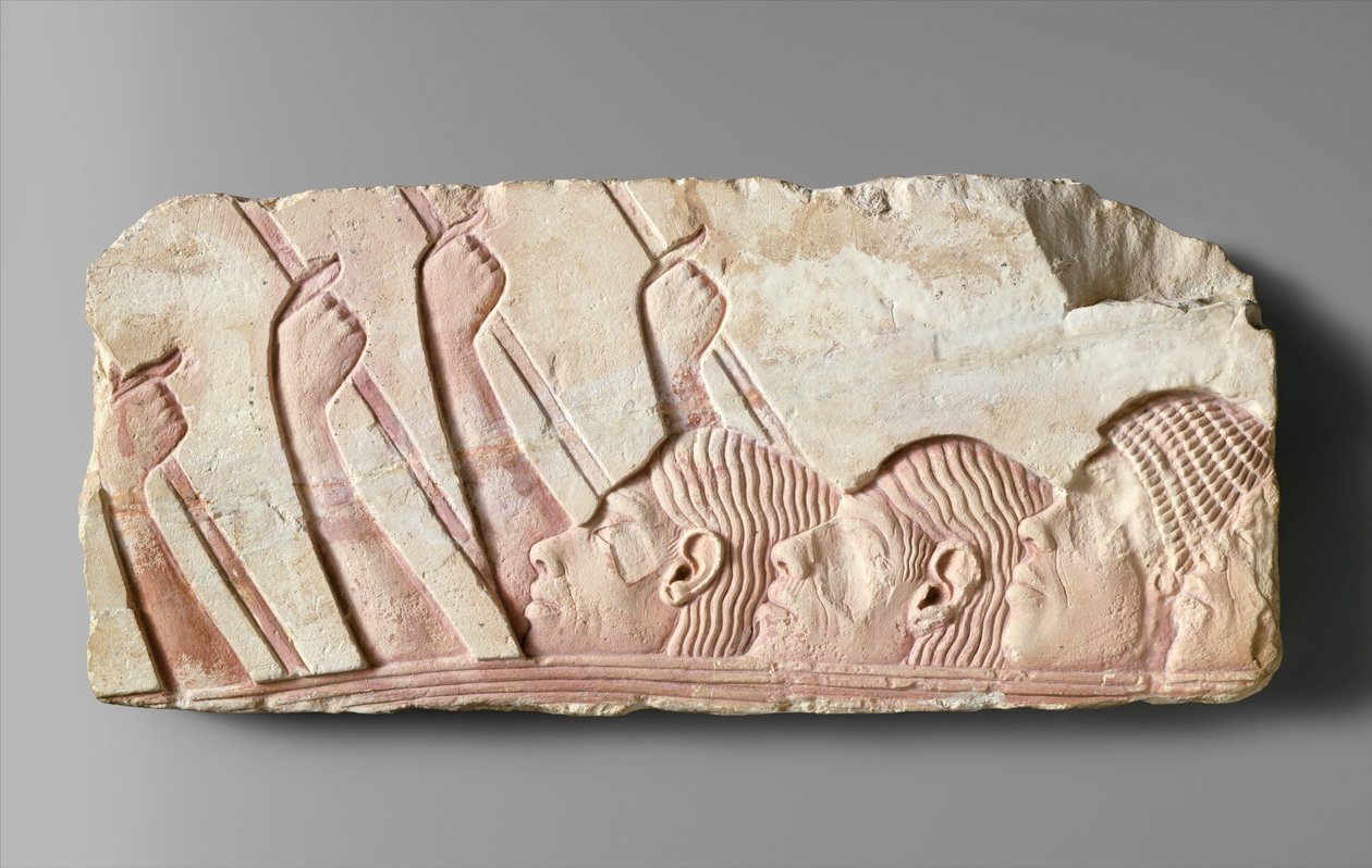 Ulkomaalaiset kulkueessa, noin 1345 eaa. (maalattu kalkkikivi) tekijältä Egyptian 18th Dynasty