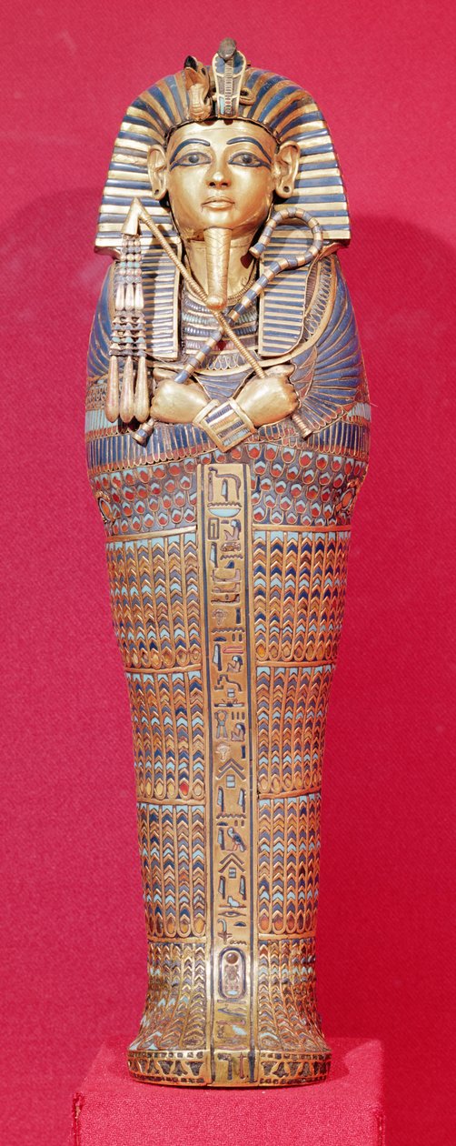 Etunäkymä yhdestä katosarkusta, Tutankhamonin haudasta (n. 1370-1352 eKr.) Uusi kuningaskunta (vahattua kultaa, värillisellä lasilla ja korneolilla koristeltu) (katso myös 227990-92) tekijältä Egyptian 18th Dynasty