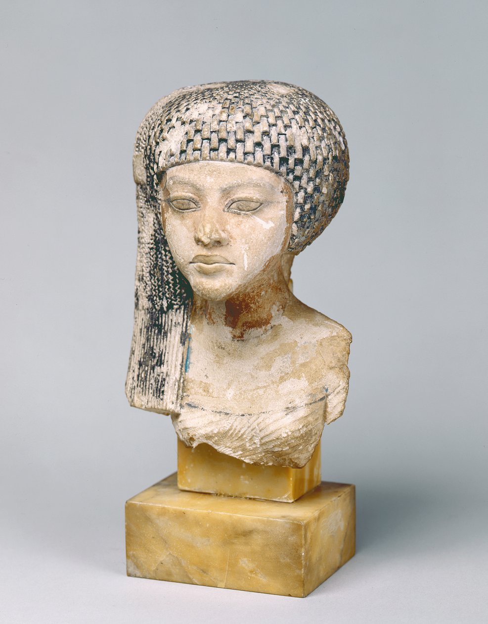 Amarna Princessin pää, n. 1353-37 eKr. (kalkkikivi) tekijältä Egyptian 18th Dynasty