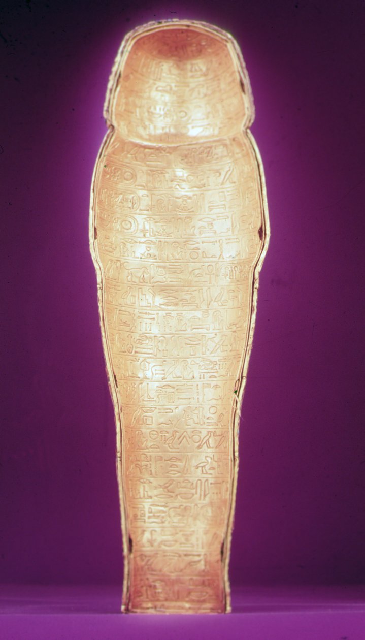 Yhden katosarkun sisäpuoli, Tutankhamonin haudasta (n. 1370-1352 eKr.) New Kingdom (hakattu kulta) (katso myös 227991-2) tekijältä Egyptian 18th Dynasty
