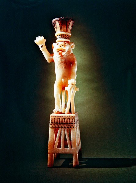 Pleomorfinen unguent-maljakko, Tutankhamonin haudasta, Uudesta kuningaskunnasta (alabasteri) tekijältä Egyptian 18th Dynasty