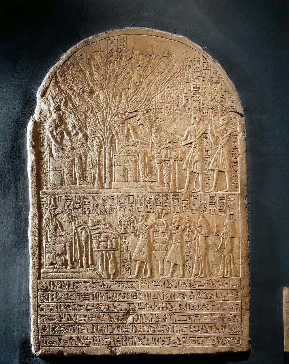Sobekin ylipapin kalkkikivistele Sobekin temppelistä Dahamchassa tekijältä Egyptian 18th Dynasty