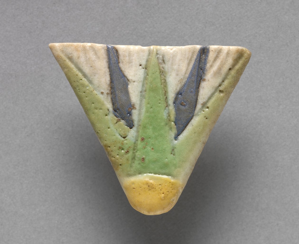 Lotus Blossom -kaulakoruterminaali, n. 1391-1337 eKr tekijältä Egyptian 18th Dynasty