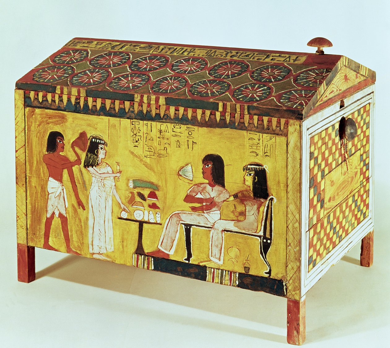 Maalattu arkku, jossa on juhlakohtaus Khan (d.c.1390-52 eKr.) haudasta, joka löydettiin Deir el-Medinasta, Uudesta kuningaskunnasta (puu) tekijältä Egyptian 18th Dynasty
