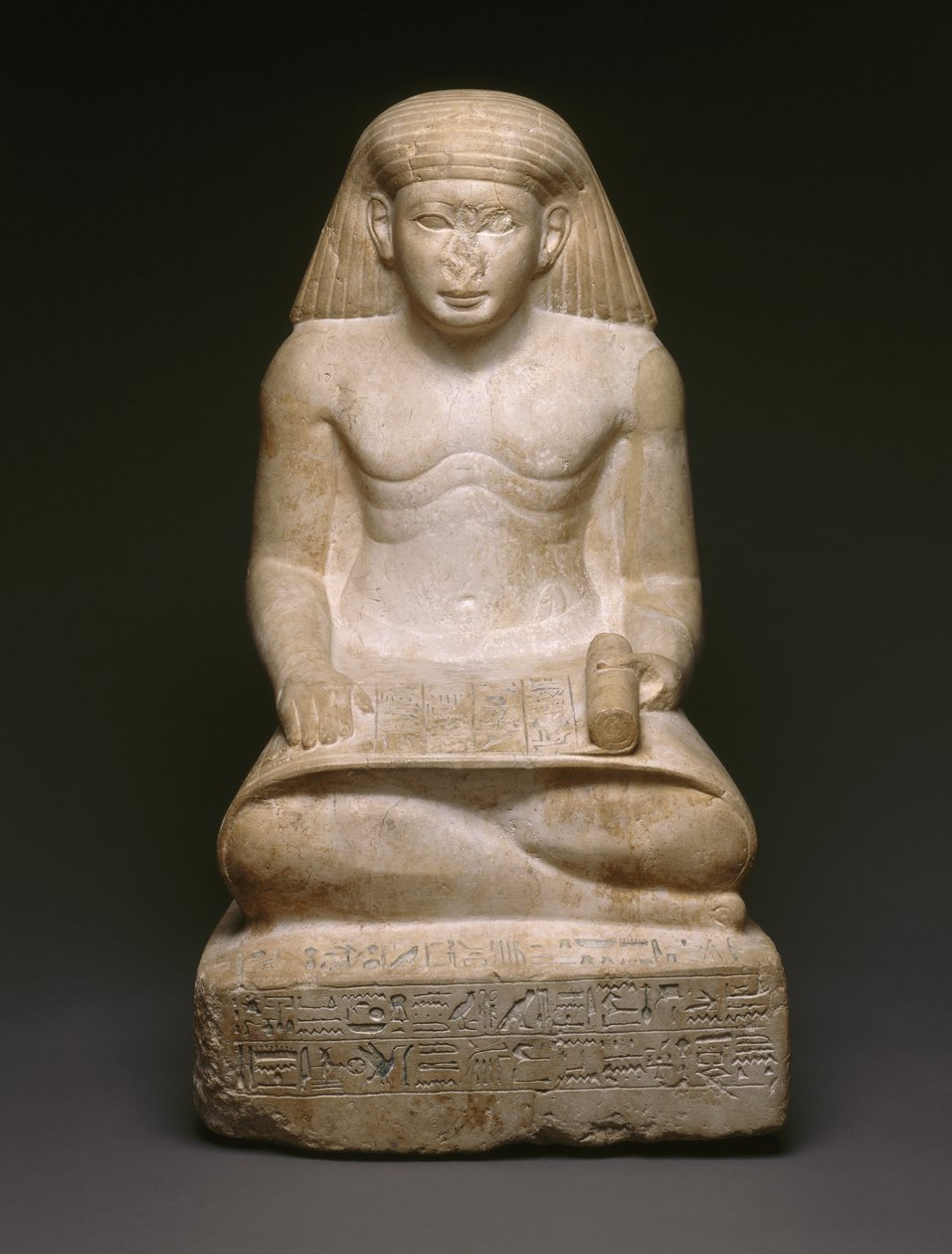 Amunhotepin, Nebiryn pojan, kirjanoppinut patsas, noin 1426-1400 eKr. (kalkkikivi) (katso 200932) tekijältä Egyptian 18th Dynasty