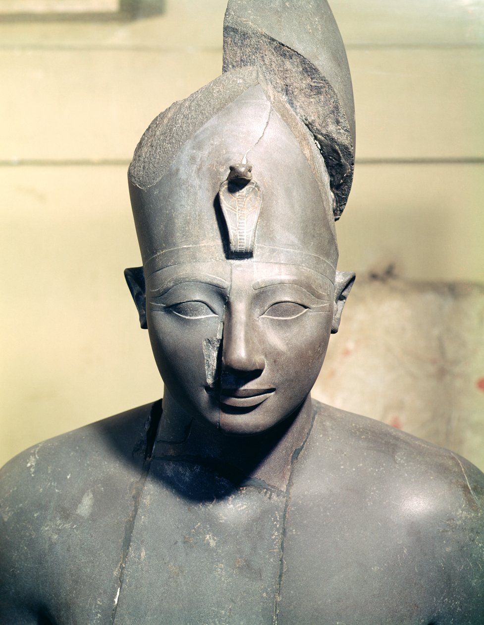 Tuthmosis III:n patsas (hallinnassa 1504-1450 eKr.), Amunin temppelistä, Karnakista (basaltti) tekijältä Egyptian 18th Dynasty