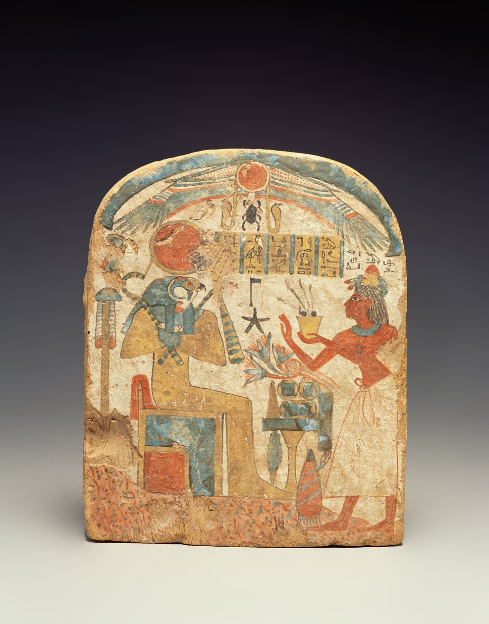 Stelae, joka kuvaa vainajaa ennen Horusta, Luxorista, Uudesta kuningaskunnasta (maalattu puu) tekijältä Egyptian 18th Dynasty
