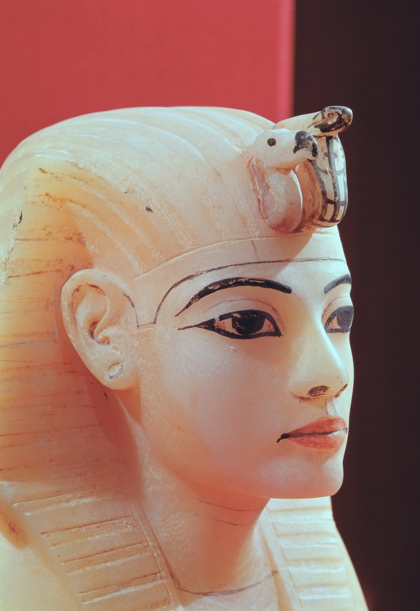 Tutankhamonin haudasta (n. 1370-52 eKr.) Uuden kuningaskunnan tulppa (alabasteri) tekijältä Egyptian 18th Dynasty
