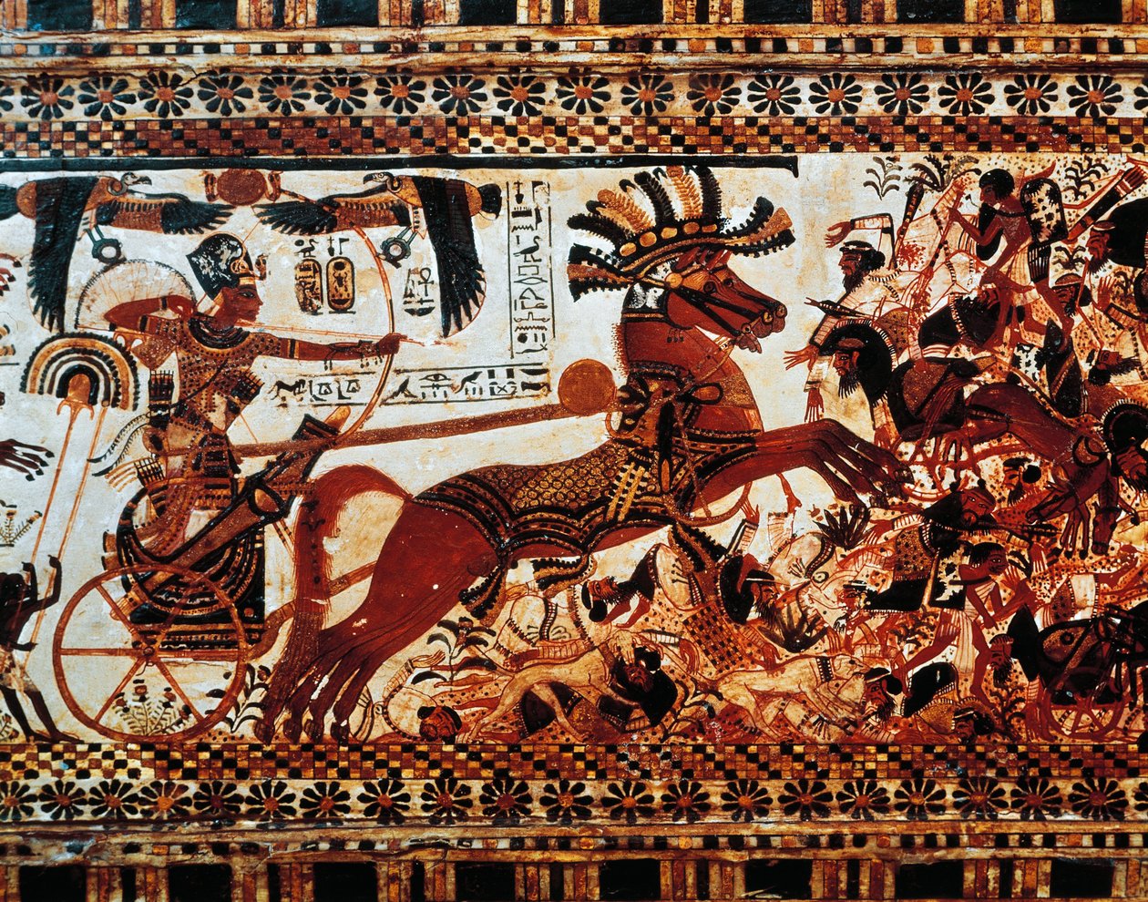 Metsästyslaatikko. Yksityiskohta kohtauksesta, joka kuvaa kuningasta vaunuissaan kukistamassa Aasian vihollisia, Uusi kuningaskunta, dynastia XVIII tekijältä Egyptian 18th Dynasty