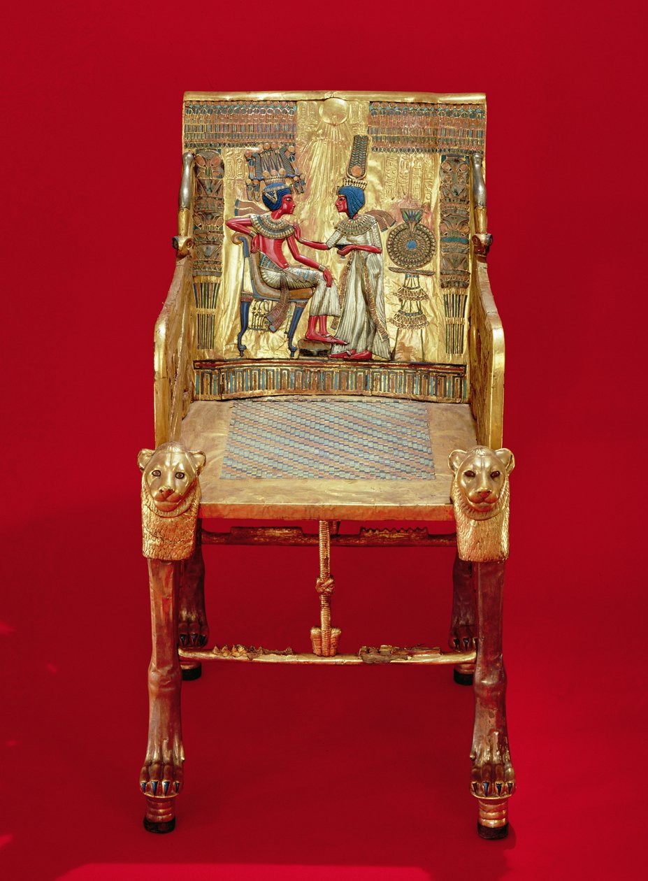 Valtaistuin, Tutankhamonin haudasta (n. 1370-1352 eKr.) Uusi kuningaskunta (kullattu puu, upotettu puolijalokiveillä) tekijältä Egyptian 18th Dynasty