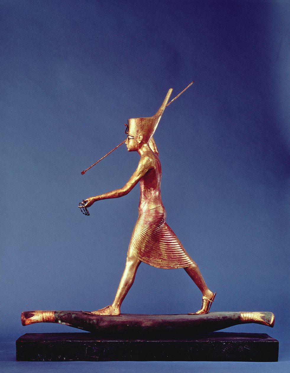 Tutankhamon (C.1370-1352 eKr.) Harppuuna, Tutankhamonin haudasta, Uudesta kuningaskunnasta (kullattua puuta) (katso myös 3977 & 120779) tekijältä Egyptian 18th Dynasty