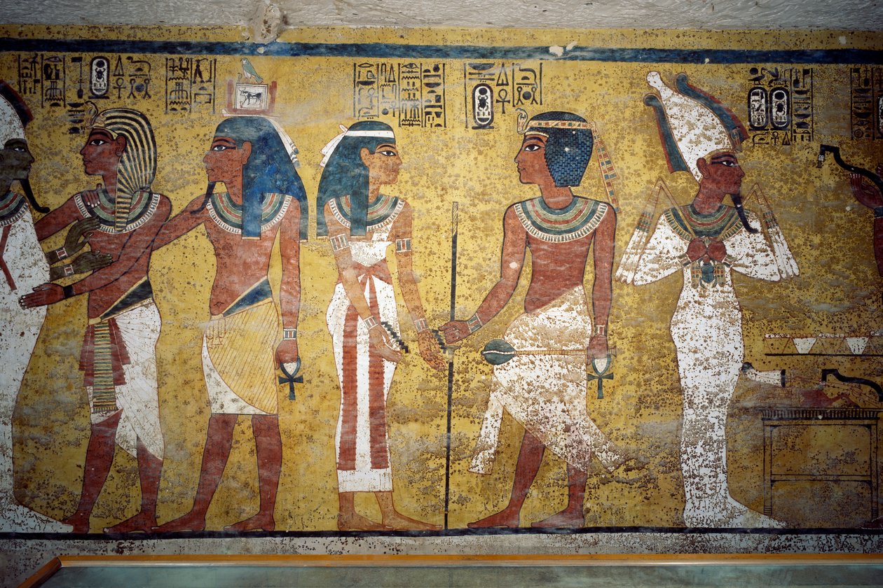 Tutankhamon Osiriksen edessä, faarao Nut-jumalattaren ja Ay:n edessä suorittamassa suun avausseremoniaa, fresko, hautakammion seinä, Tutankhamonin hauta, Kuninkaiden laakso, Thebe, Egypti. Egyptin sivilisaatio, Uusi valtakunta, XVIII dynastia. tekijältä Egyptian 18th Dynasty