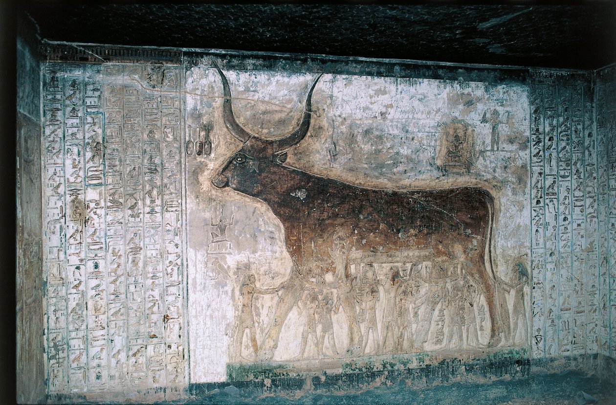 Egypti, Luxor, Kuninkaiden laakso, Seti I:n hauta, sisätilojen freskot, jotka esittävät jumalatar Nutia lehmänä. tekijältä Egyptian 19th Dynasty