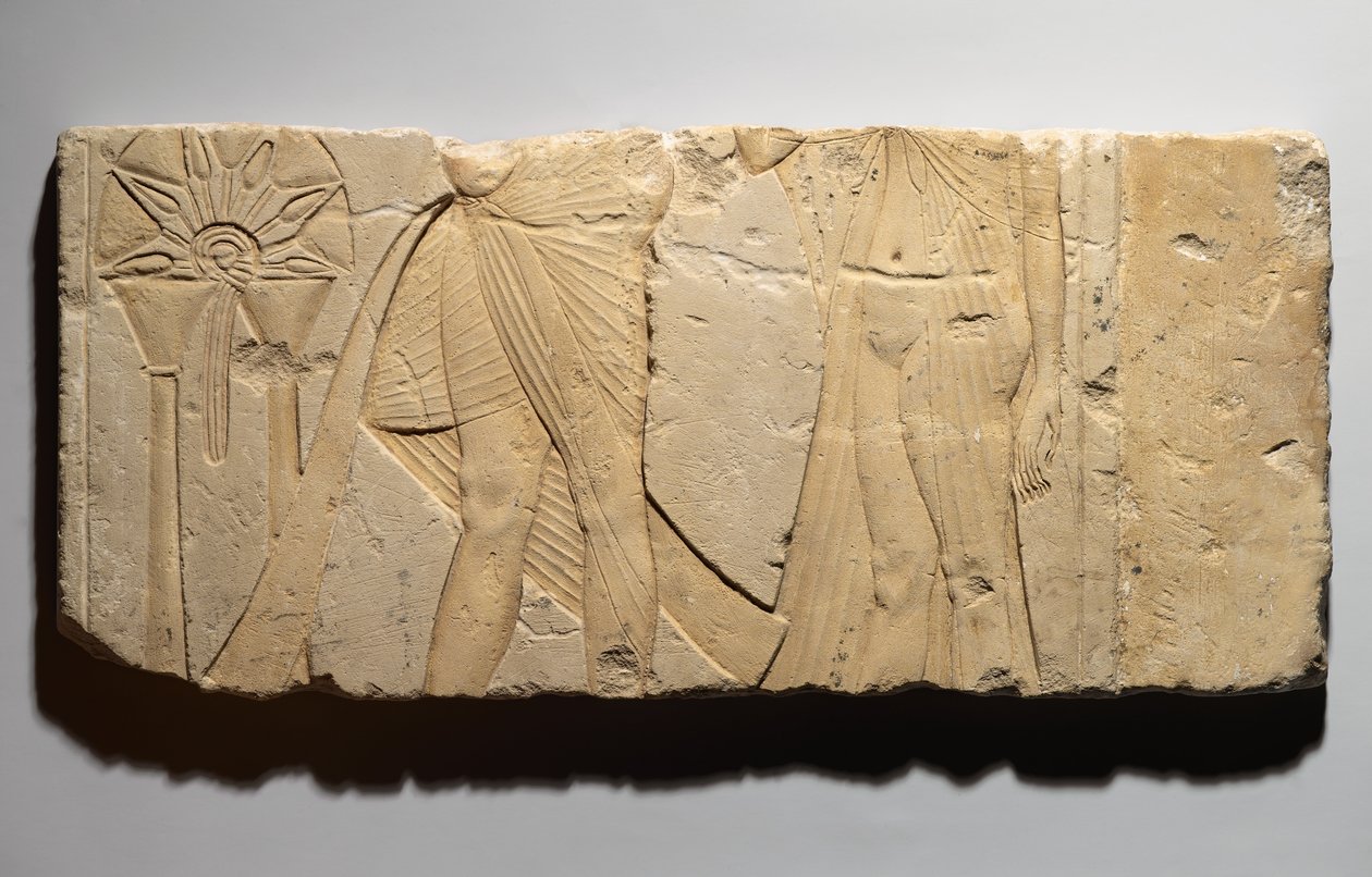Relief, joka kuvaa uhrikohtausta, Tell el-Amarnasta, Uudesta kuningaskunnasta, n. 1353-1336 eKr. (kalkkikivi) tekijältä Egyptian 19th Dynasty