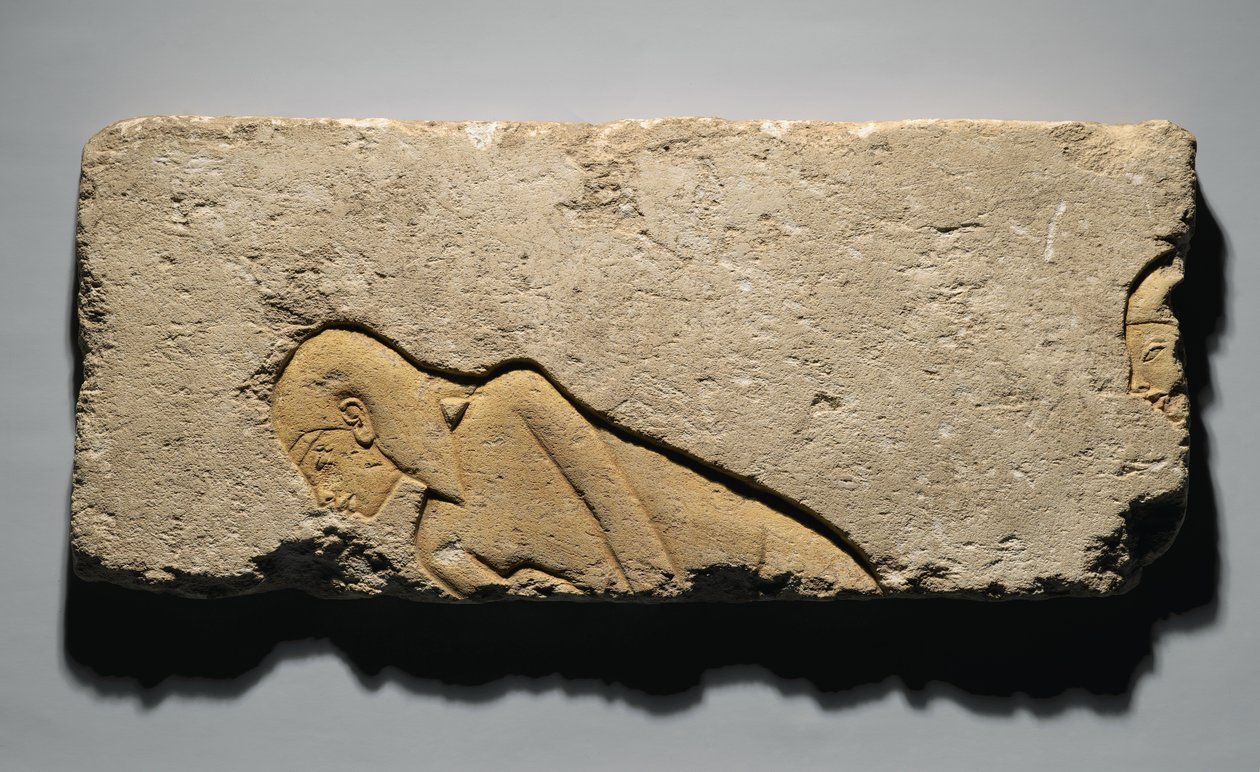 Reliefi, joka kuvaa kahta kumartavaa miestä, Tell el-Amarnasta, Uudesta kuningaskunnasta, n. 1352-1336 eKr. (kalkkikivi) tekijältä Egyptian 19th Dynasty