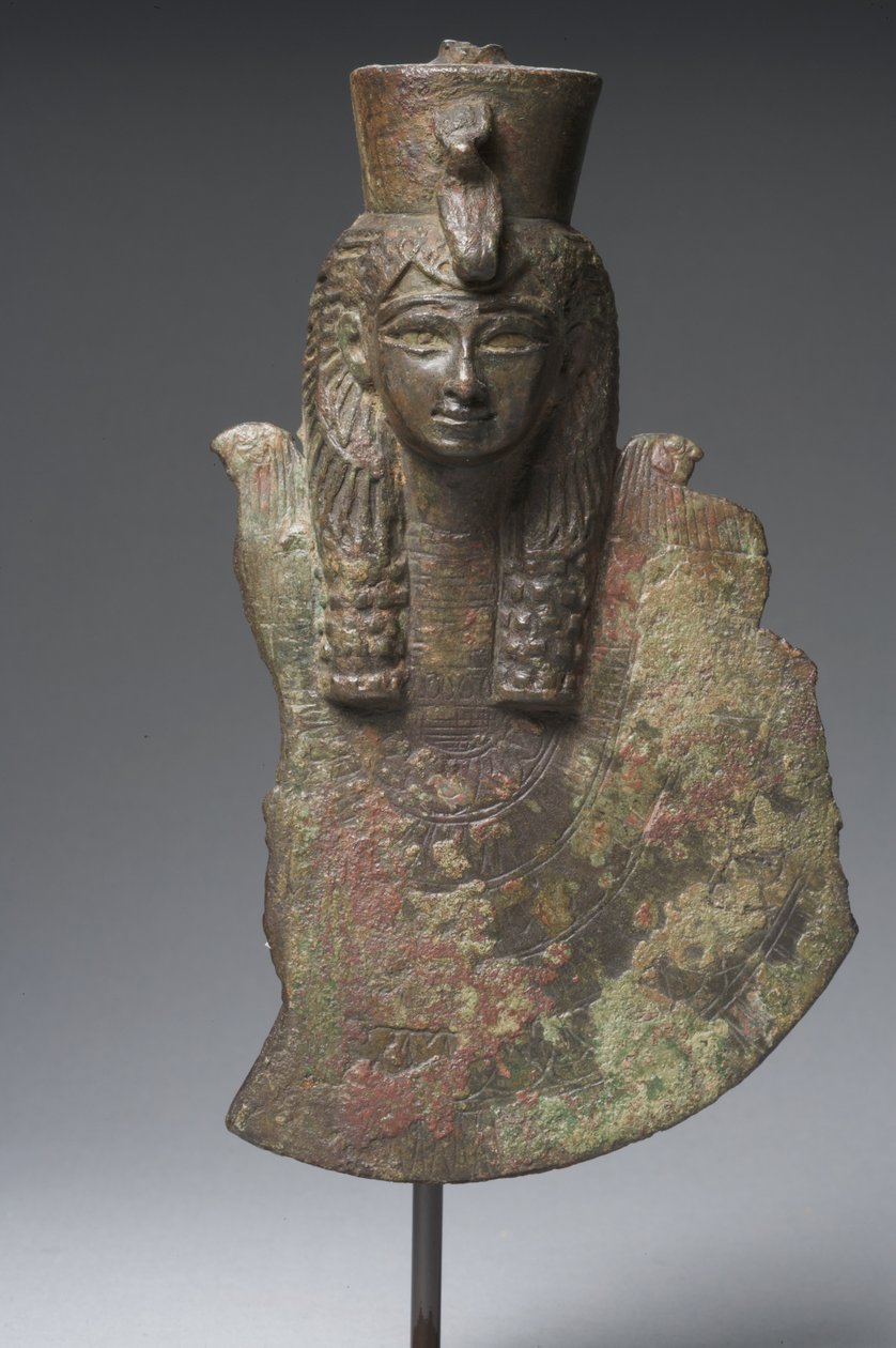 Isiksen aegis, myöhäisdynastinen kausi (pronssi). tekijältä Egyptian 26th Dynasty
