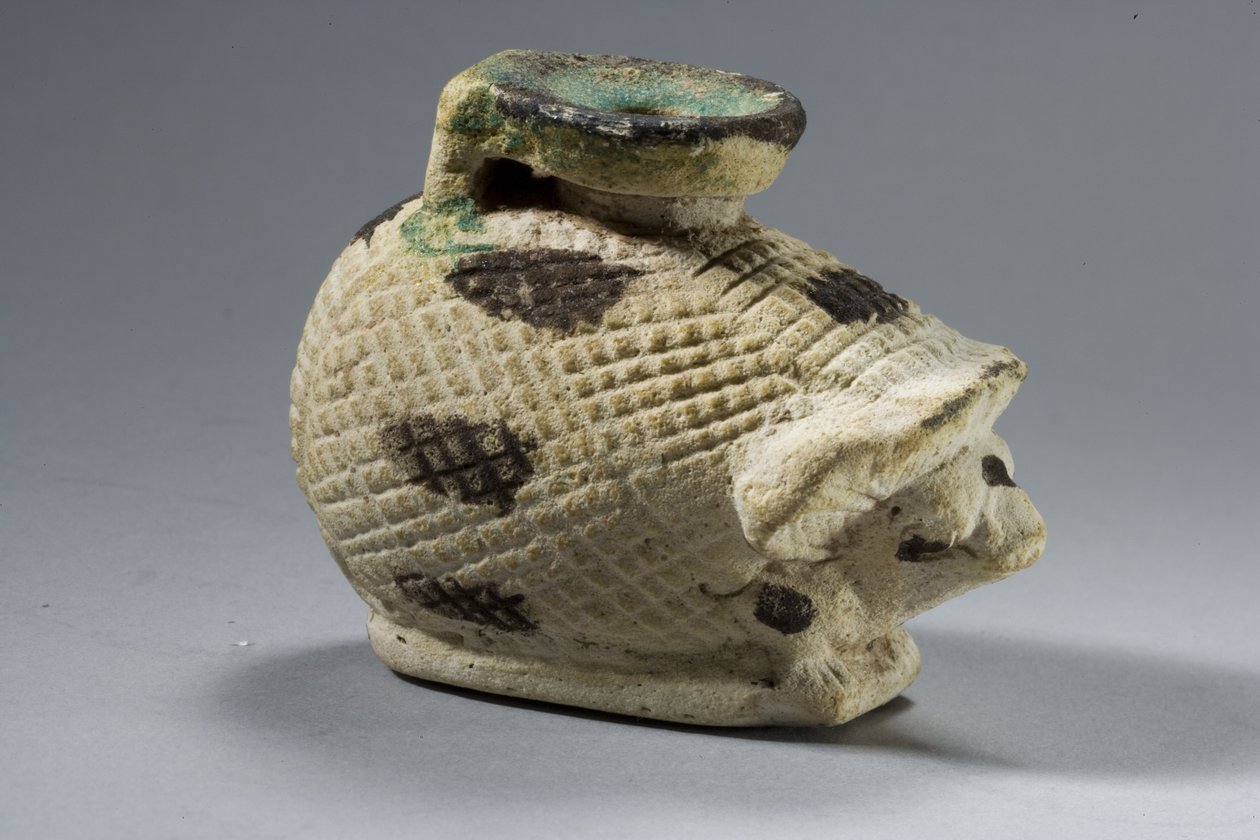 Hedgehog aryballos, Saite-kausi (fajanssi) tekijältä Egyptian 26th Dynasty