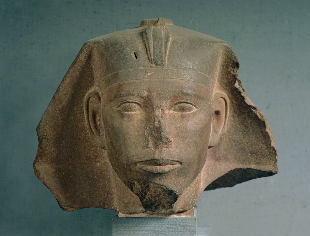 Kuningas Djedefren päämies Abu Roashista, vanhasta kuningaskunnasta, n. 2565-2558 eKr. (kvartsiitti) (katso myös 50746) tekijältä Egyptian 4th Dynasty
