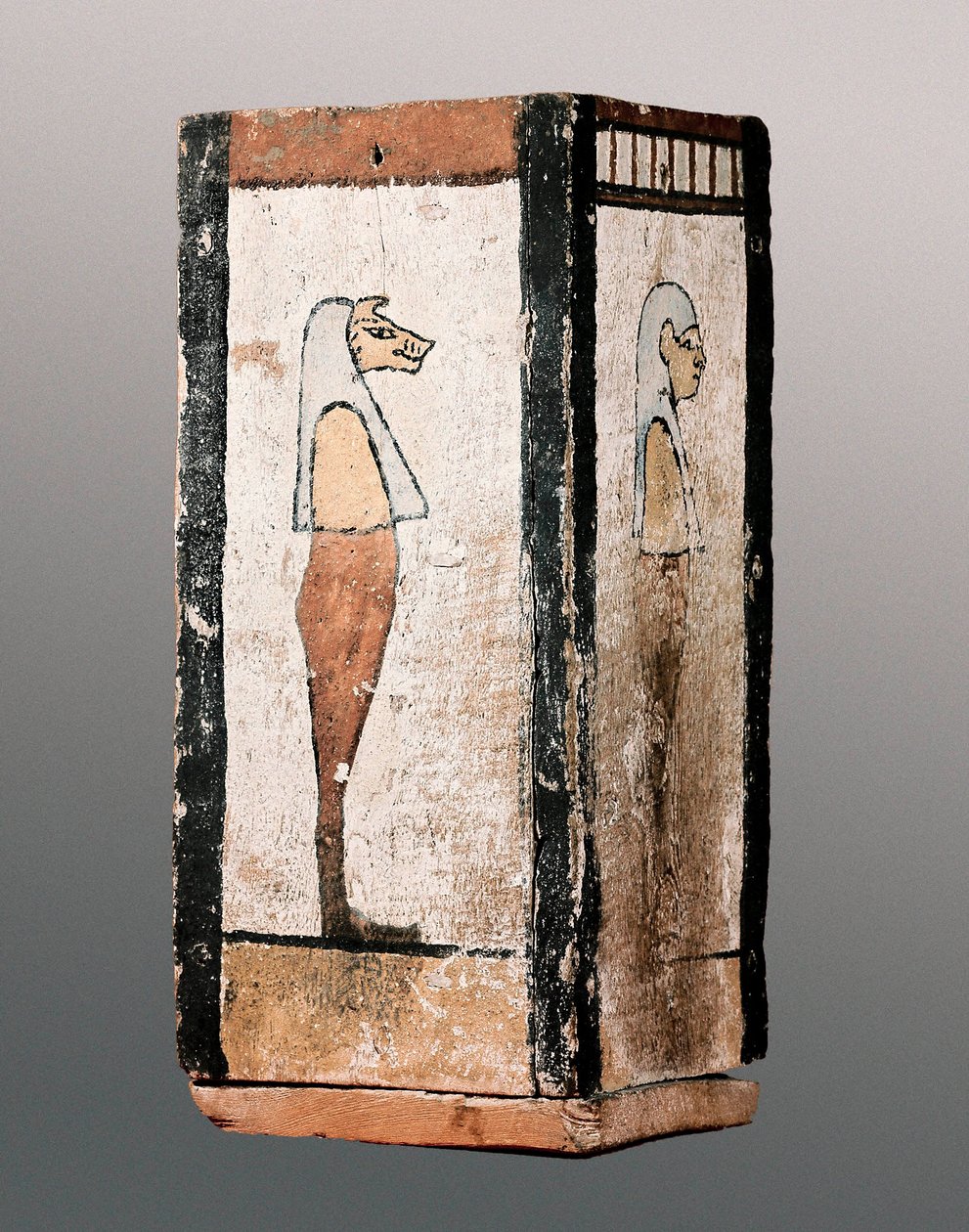 Egyptiläinen antiikki: puinen hautausuurna tai katos. 11.-4. vuosisadalla eKr. Montserratin luostari. Montserratin museo. tekijältä Egyptian Egyptian