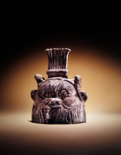 Kello Besin muodossa (pronssi) tekijältä Egyptian Ptolemaic Period