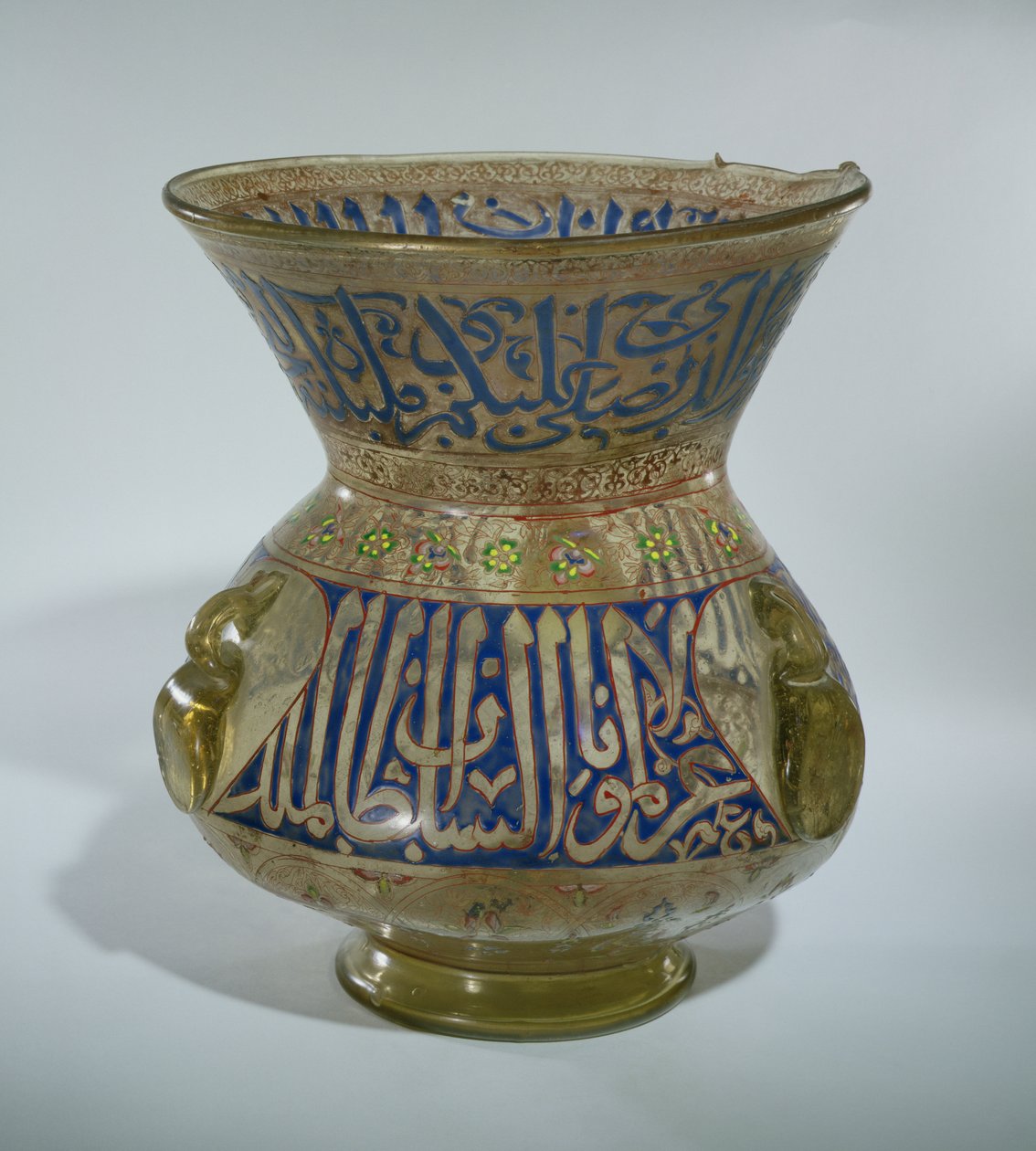 Moskeijalamppu al Malik al Nasu Muhammadin nimissä, n. 1300-1340 (emaloitu lasi) tekijältä Egyptian School