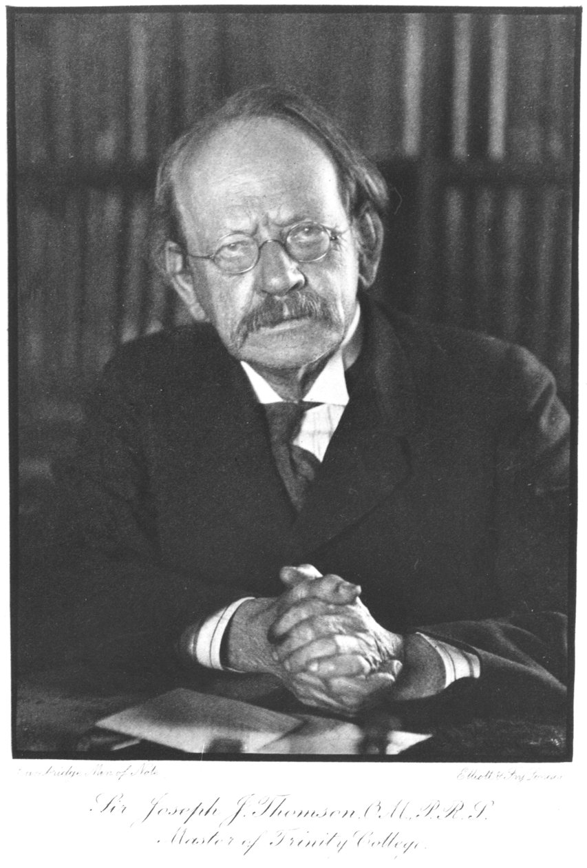 Sir Joseph John Thomsonin (1856-1940) muotokuva, n. 1920-30 tekijältä Elliott und Fry Studio