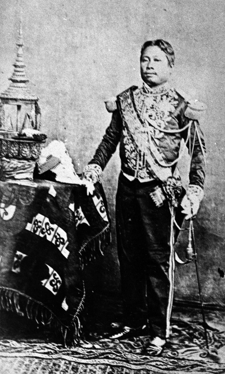 Kambodžan kuningas Norodom siamilaisessa sotilasasussa, 1861 tekijältä Emile Gsell