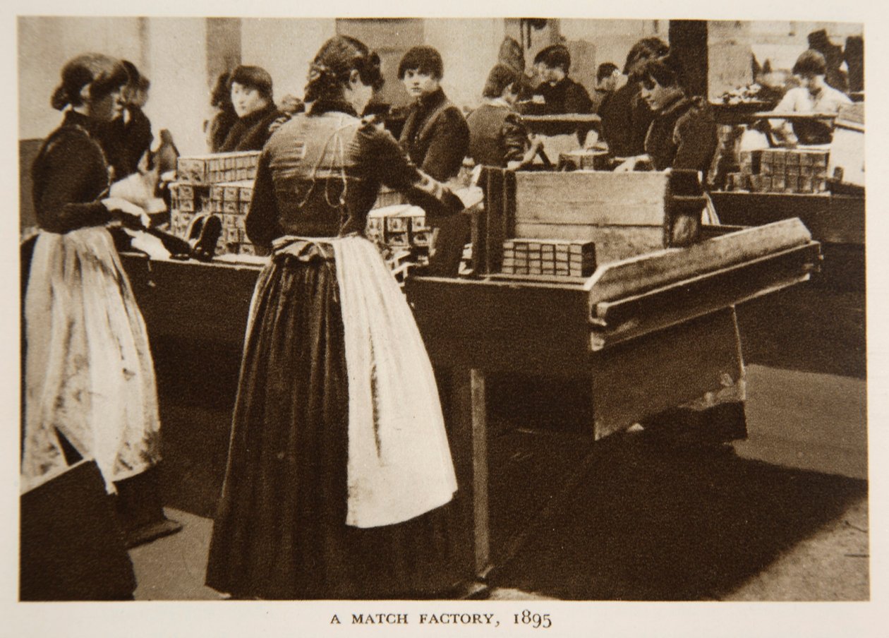 Tulitikkutehdas, 1895, valokuva The Timesista (seepiakuva) tekijältä English Photographer