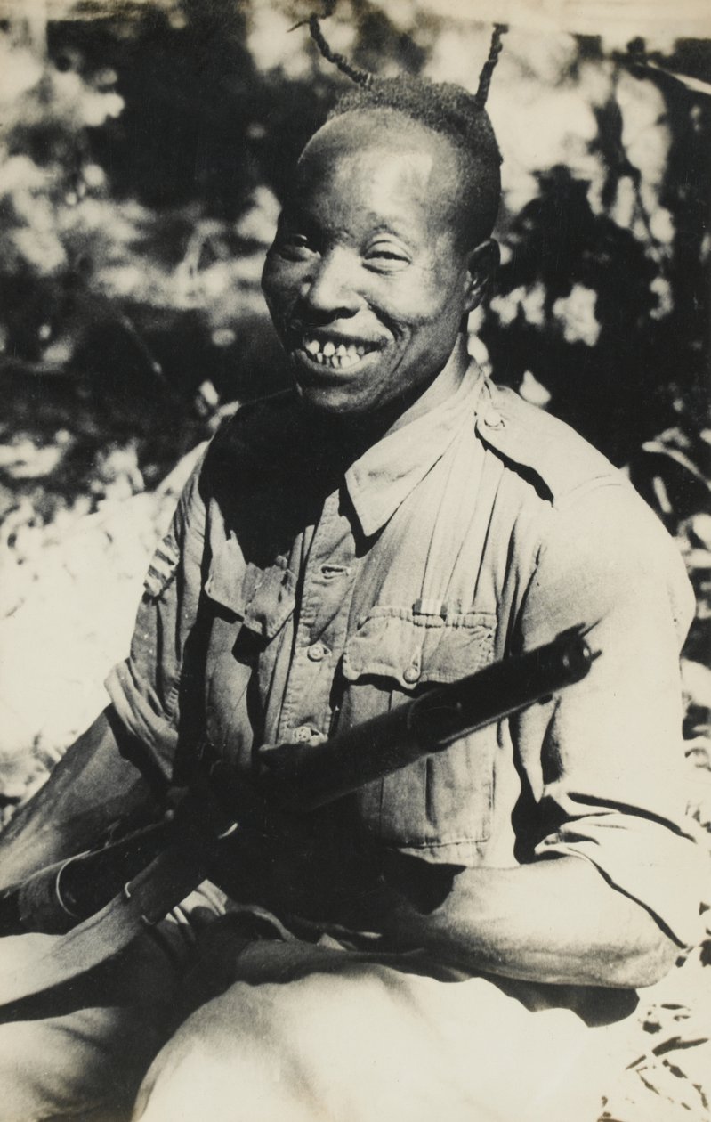 Nigerialainen kersantti 5. Länsi-Afrikan prikaatin palveluksessa, 1944 tekijältä English Photographer