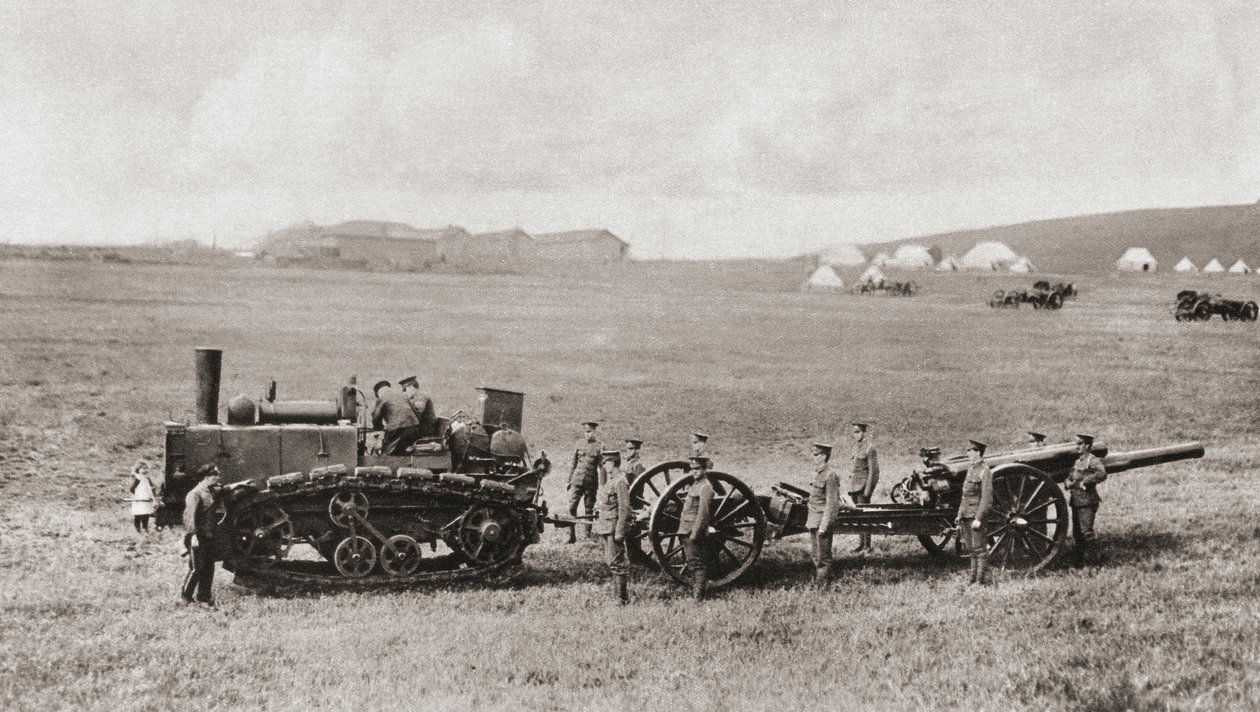 Toukkapyörällinen vetomoottori, joka piirtää brittiläisen raskaan aseen ensimmäisen maailmansodan aikana, The Illustrated War News, 1915 tekijältä English Photographer