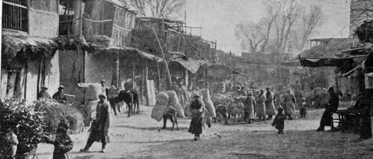 Kohtaus Yarkandin kaduilla, kuvitus elokuvasta Kuningas, 25. toukokuuta 1901 tekijältä English Photographer
