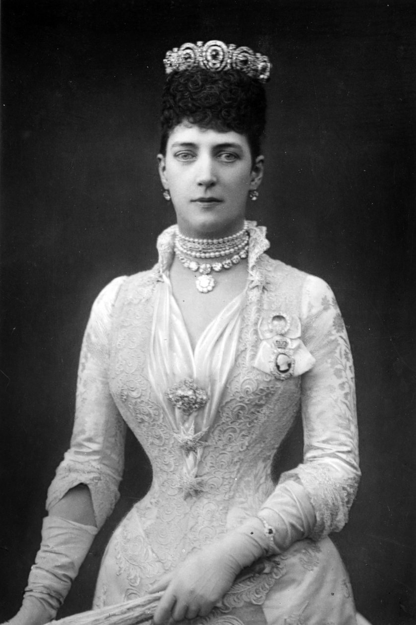 Alexandra, Ison-Britannian Edward VII:n kuningatar puoliso, n. 1890 tekijältä English Photographer