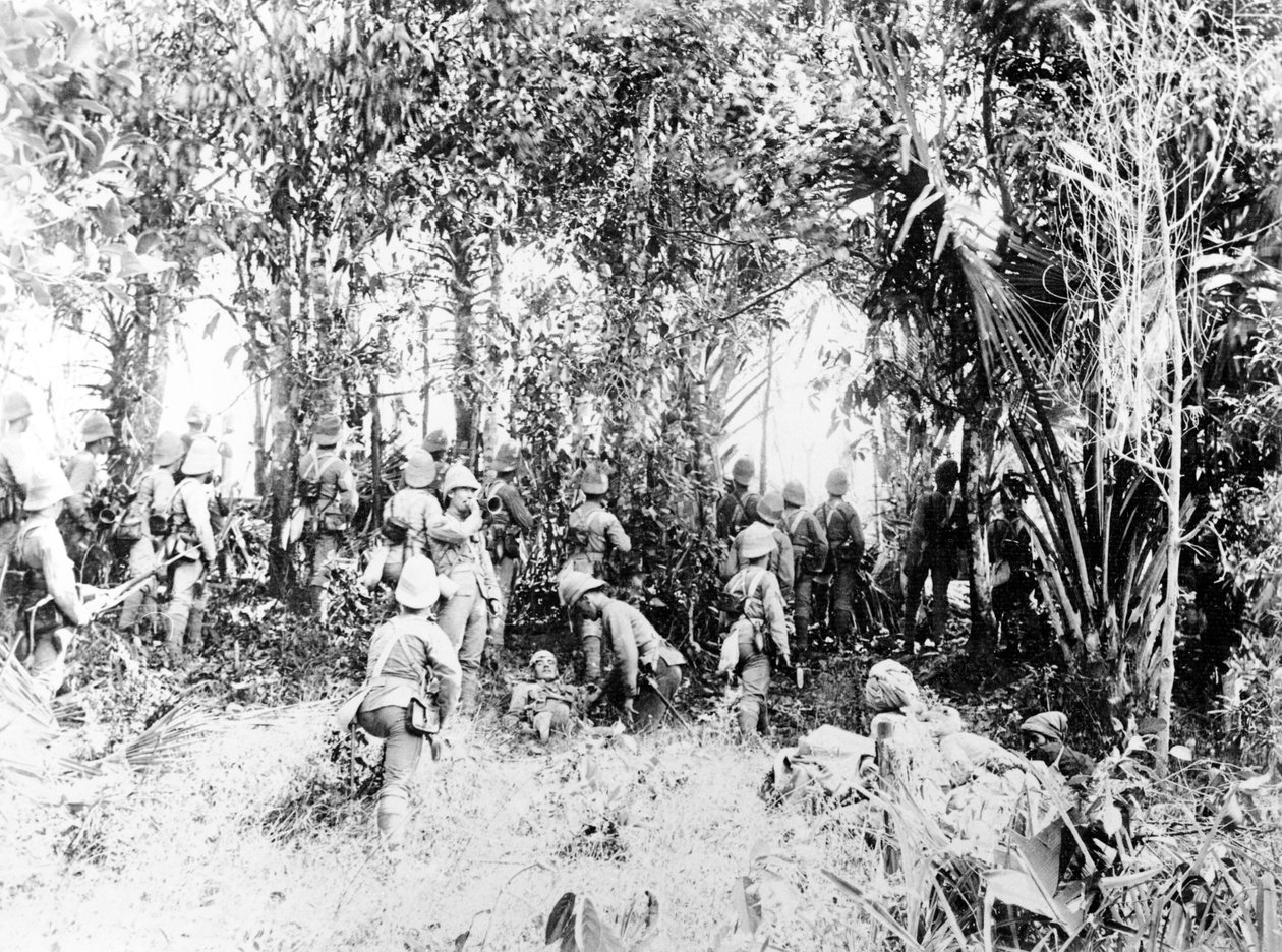 2. Devon Regtin hyökkäys Kyaing-Kwintaung Stockadeen Burmassa Wuntho Sawbwa -kampanjan aikana, 1891 tekijältä English Photographer