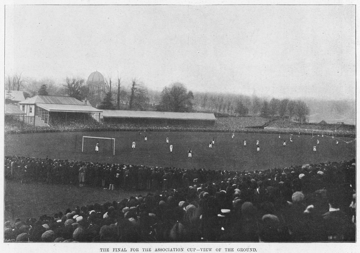 Aston Villa ja Everton pelaavat Association Cupin loppuottelussa 1897. tekijältä English Photographer