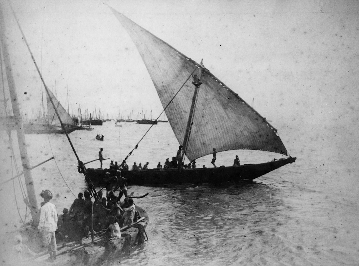Bombay: Dubash-vene, 1870-luku tekijältä English Photographer