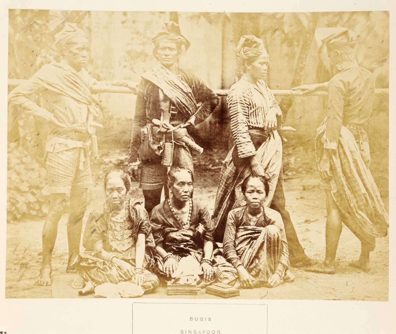 Bugis, Singapore, J. Forbes Watsonin teoksesta The People of India, julkaistu 1868 (albumiprintti) tekijältä English Photographer