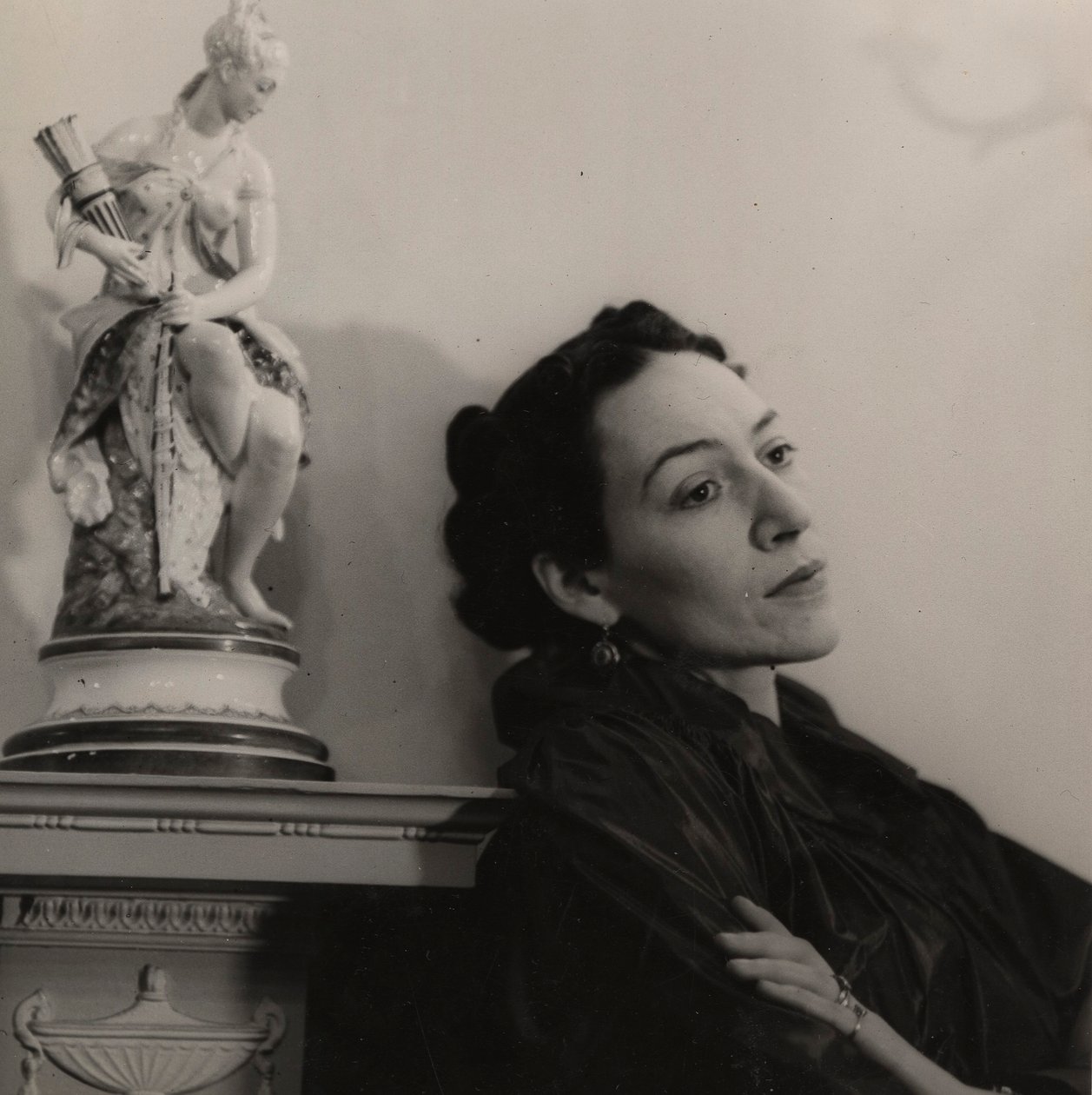 Doris Langley Moore, 1940-luku tekijältä English Photographer