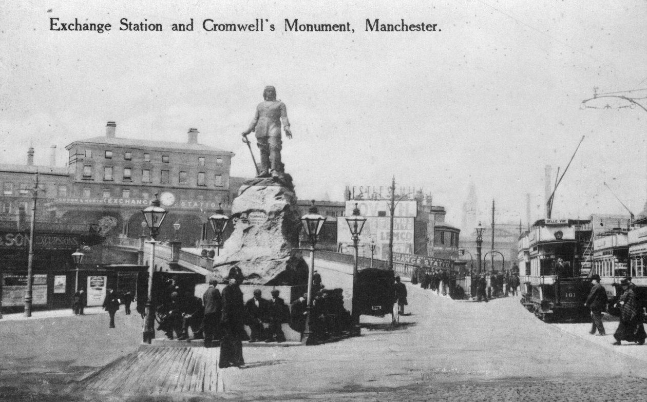Exchange Station ja Cromwellin muistomerkki, Manchester, n. 1910 tekijältä English Photographer