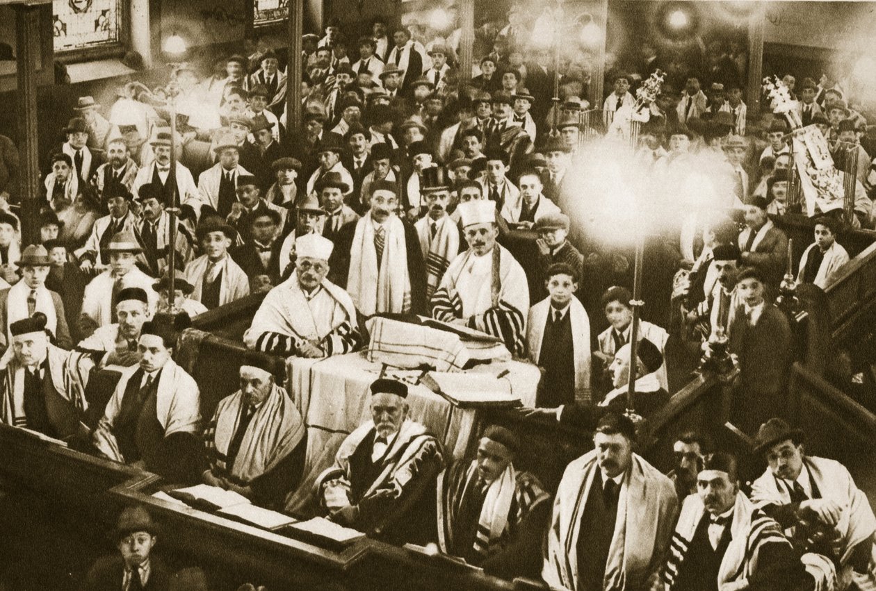 East Endin synagogan sisustus festivaalin aikana (seepiakuva) tekijältä English Photographer