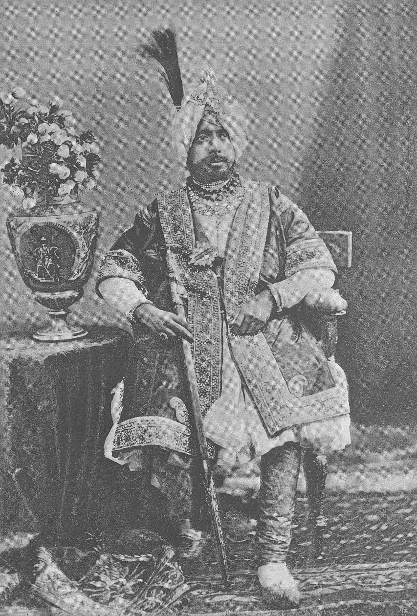 Maharaja Pratap Singhji Jammusta ja Kashmirista tekijältä English Photographer