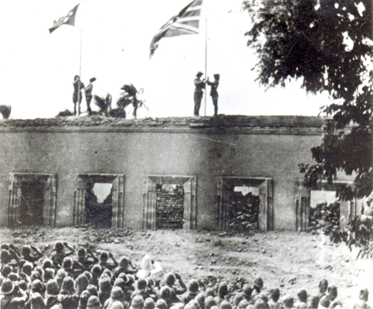 Kenraali Charles George Gordonin muistotilaisuus Khartumissa 4. syyskuuta 1898 tekijältä English Photographer