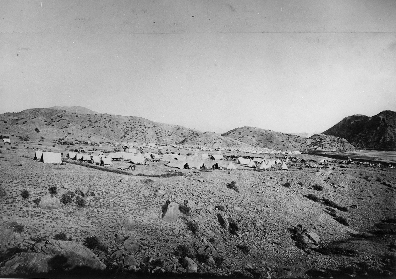 Sotilasleiri toisen Anglo-Afganistani-sodan aikana, 1878-80 tekijältä English Photographer
