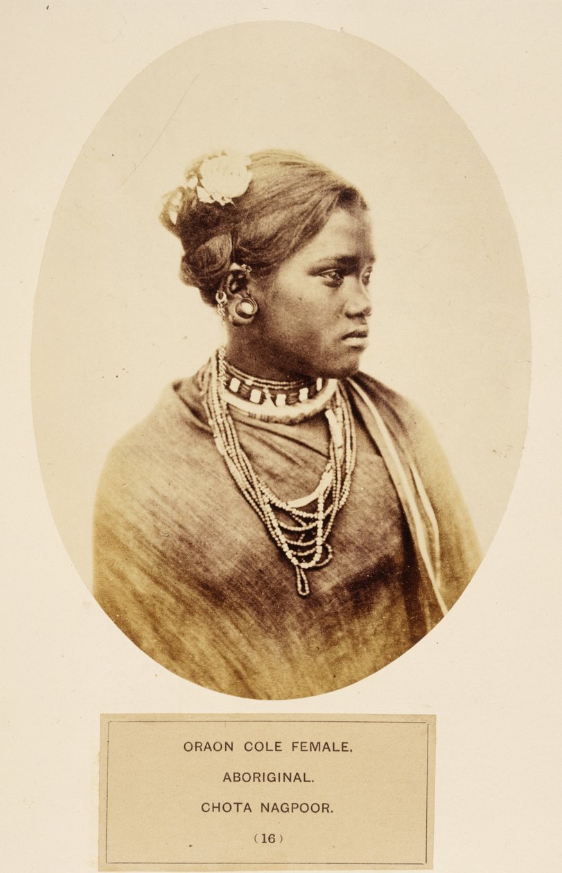 Oraon Cole Female, aboriginaali, Chota Nagpoor, J. Forbes Watsonin teoksesta The People of India, julkaistu 1868 (albumiprintti) tekijältä English Photographer